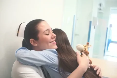 98-anos-brindando-brindando-atencion-humanizada